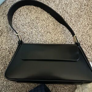 Zara Elegant Black Shoulder Bag